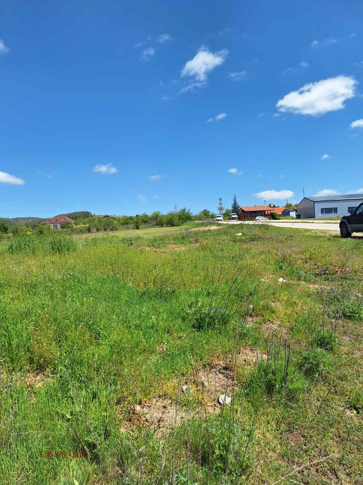 Продава ПАРЦЕЛ, с. Горна Василица, област София област