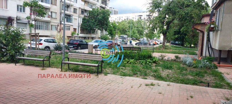 Til salg  2 soveværelser Plovdiv , Tsentar , 85 kvm | 28415599 - billede [2]