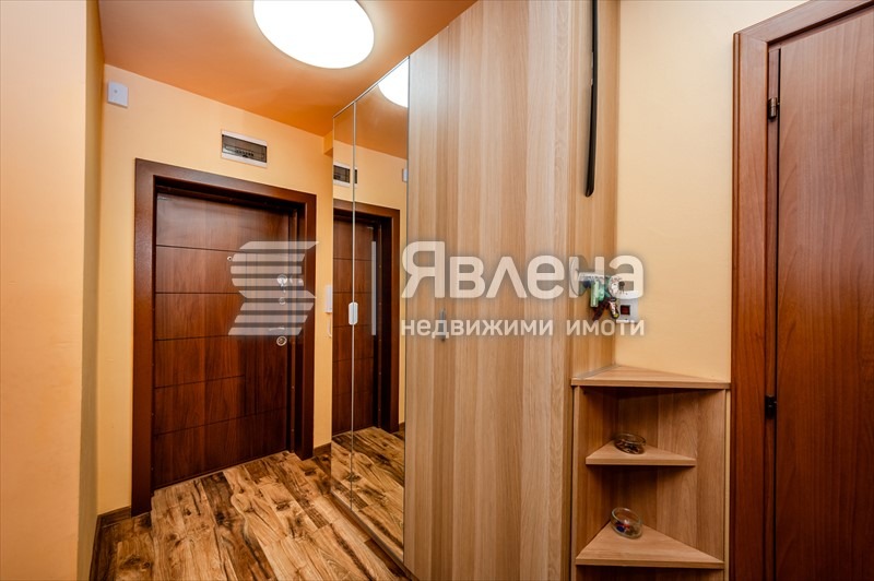 Продава 3-СТАЕН, гр. София, Оборище, снимка 7 - Апартаменти - 54384917