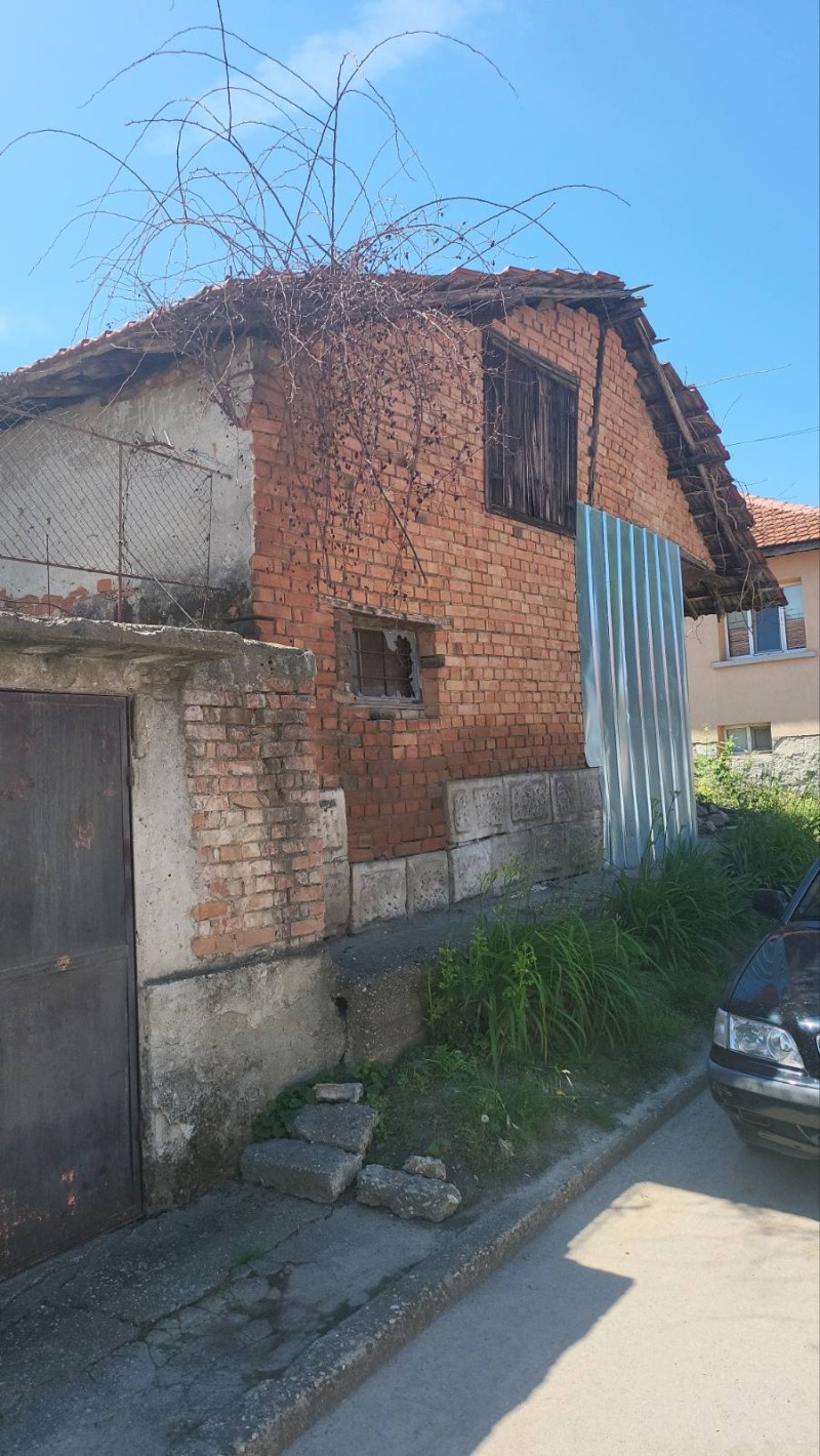 Na prodej  Dům Ruse , Družba 2 , 90 m2 | 89332214 - obraz [2]