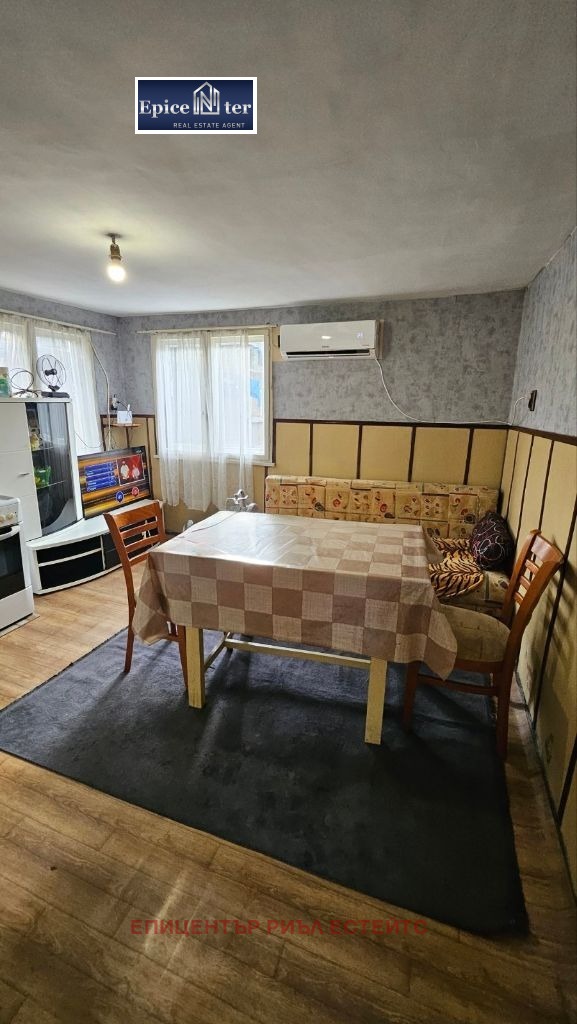 Продава КЪЩА, гр. Перник, Могиличе, снимка 4 - Къщи - 54223097