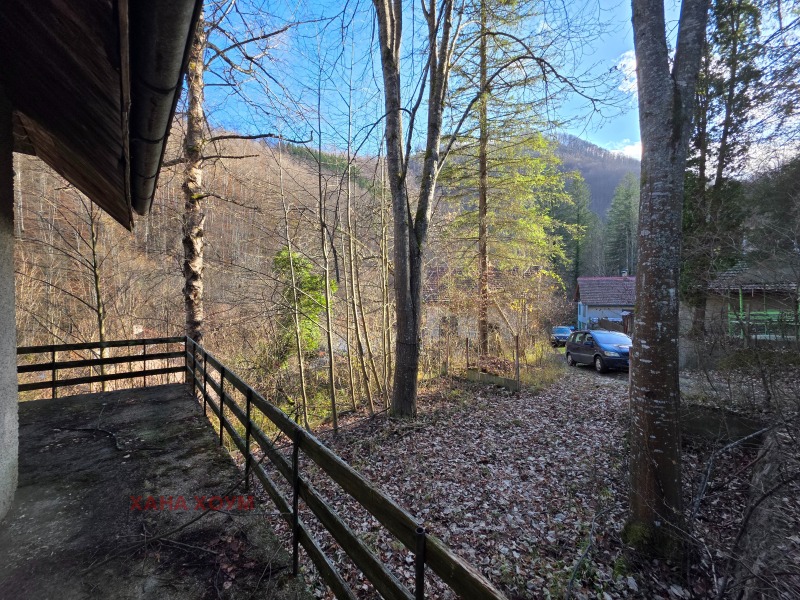 Продава ВИЛА, с. Черни Осъм, област Ловеч, снимка 6 - Вили - 52522014