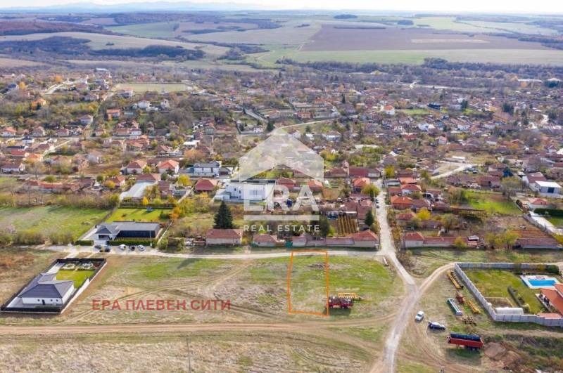 Продава ПАРЦЕЛ, с. Гривица, област Плевен, снимка 2 - Парцели - 52803203