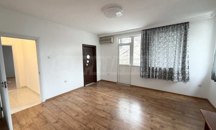 Продава 4-СТАЕН, гр. Пловдив, Кючук Париж, снимка 4 - Апартаменти - 53949662