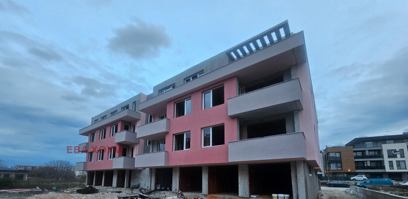 Продава 3-СТАЕН, град Пловдив, Остромила • 78500 € / 153532.65 лв. • 74866031 1