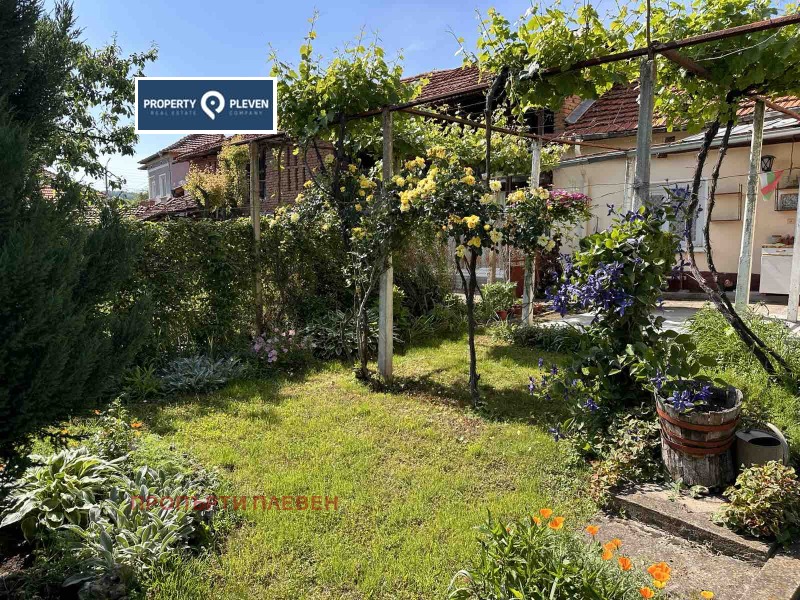 Till salu  Hus region Lovech , Aglen , 90 kvm | 69830548 - bild [5]
