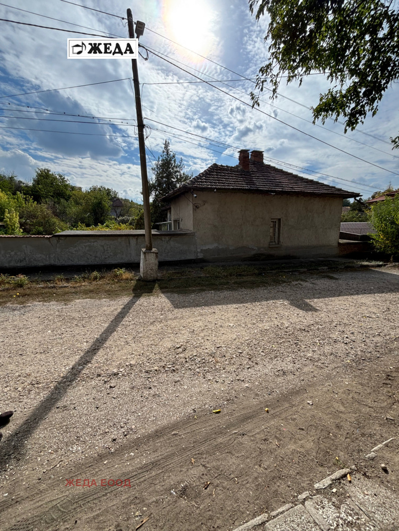 Продава  Къща област Плевен , с. Божурица , 97 кв.м | 95241107 - изображение [2]