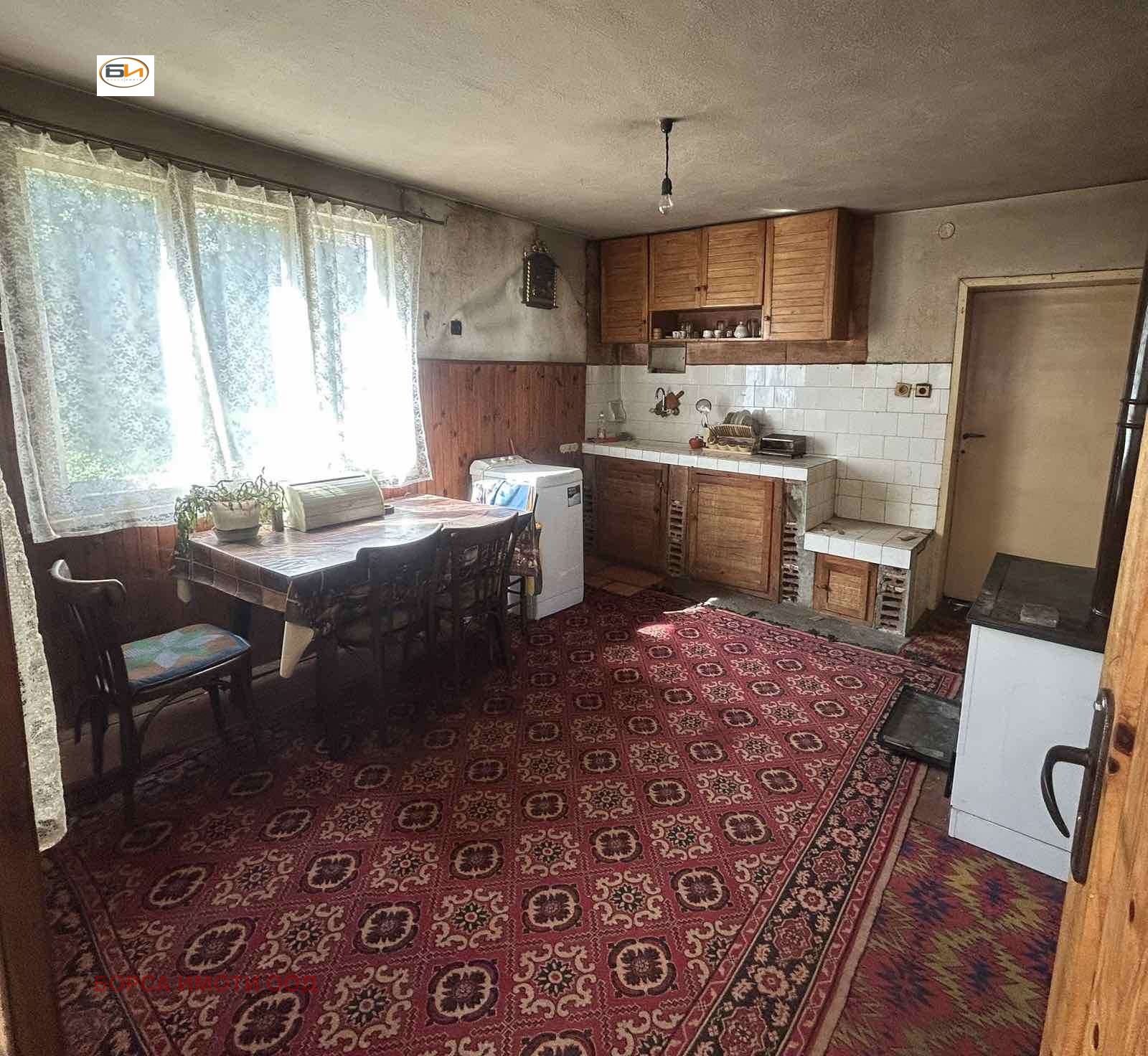 Продава КЪЩА, с. Джурово, област София област, снимка 2 - Къщи - 54690160