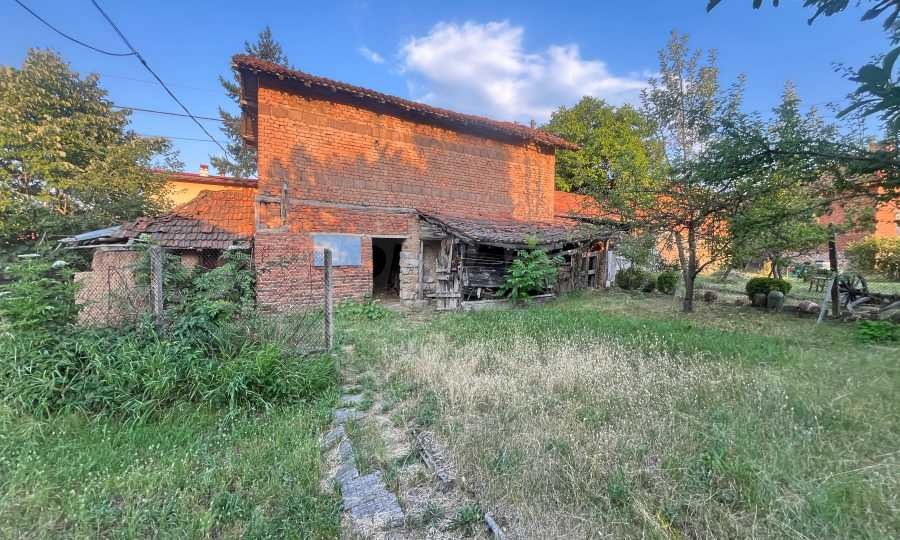 Продава КЪЩА, с. Гуцал, област София област, снимка 2 - Къщи - 55538191