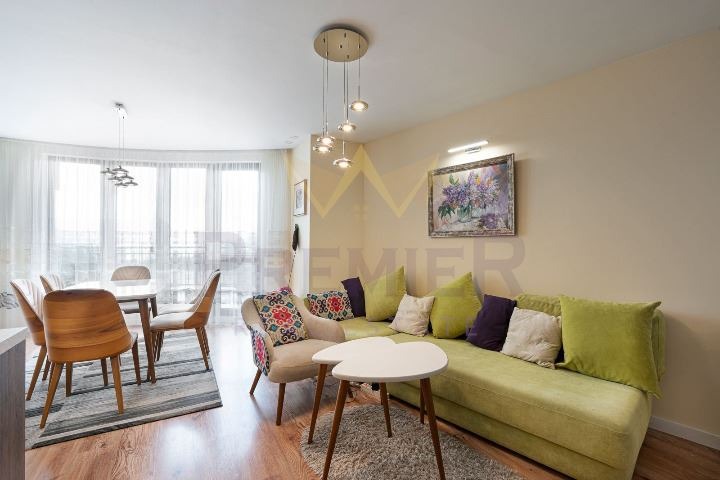 Продава 3-СТАЕН, гр. Варна, Бриз, снимка 2 - Апартаменти - 52452567