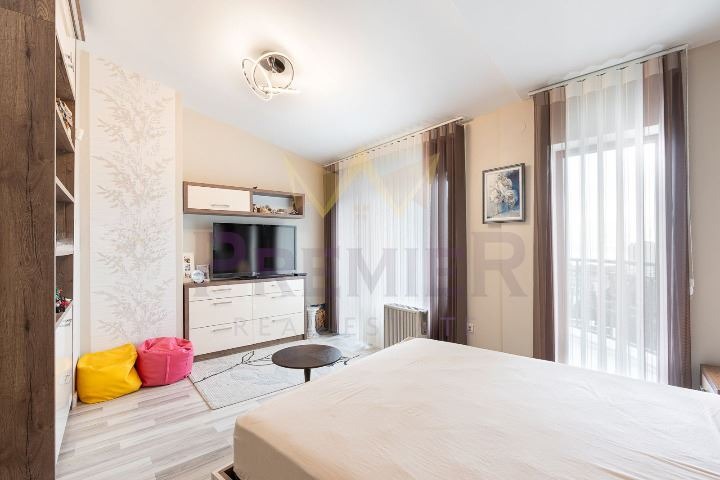 Продава 3-СТАЕН, гр. Варна, Бриз, снимка 5 - Апартаменти - 52452567