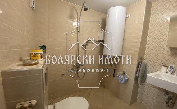 Продава 4-СТАЕН, гр. Лясковец, област Велико Търново, снимка 11 - Aпартаменти - 46810962