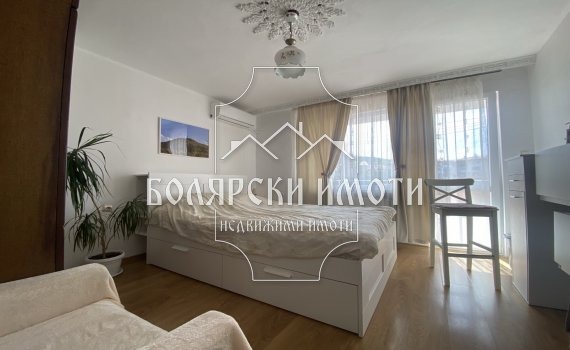 Продава  4-стаен, област Велико Търново, гр. Лясковец •  130 000 EUR • ID 55375093 — holmes.bg - [1] 