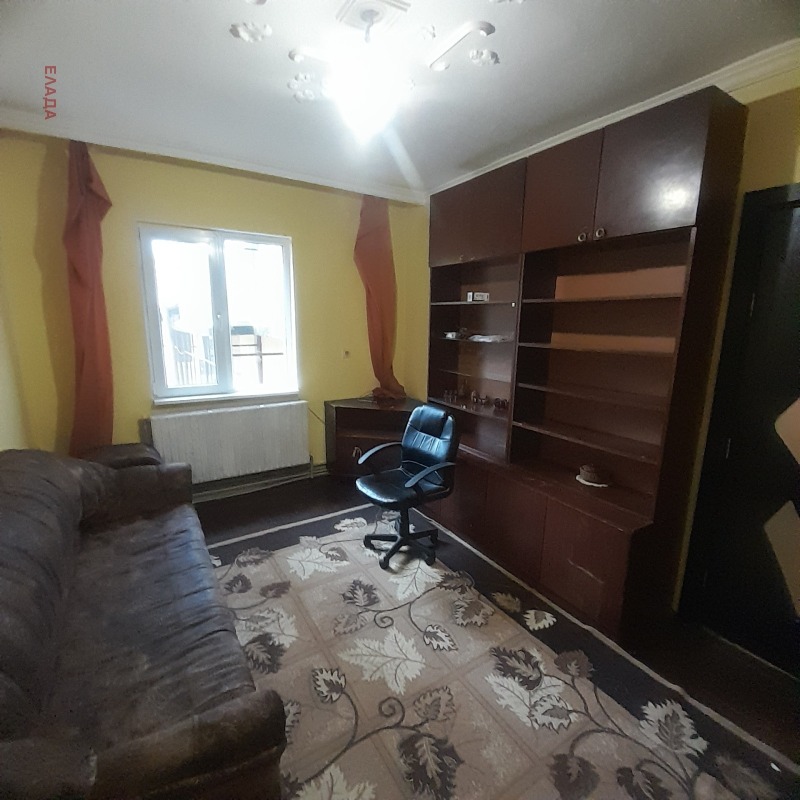 Продава ЕТАЖ ОТ КЪЩА, гр. Враца, Металург, снимка 5 - Етаж от къща - 48027736