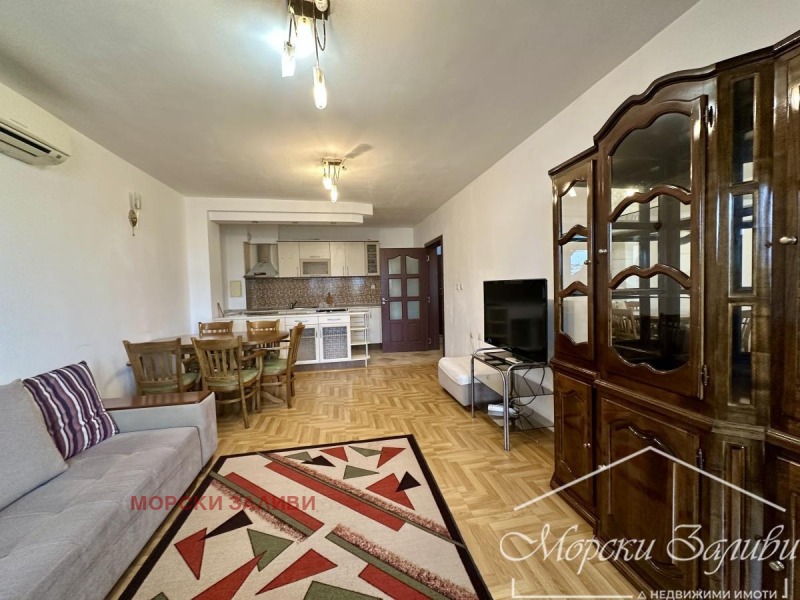 На продаж  2 спальні Бургас , Възраждане , 123 кв.м | 88664086