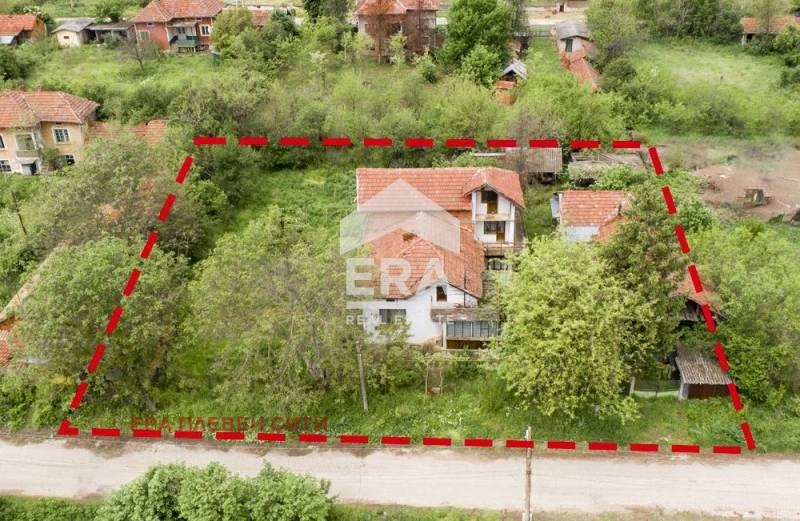 Продава КЪЩА, гр. Червен бряг, област Плевен, снимка 4 - Къщи - 52201480