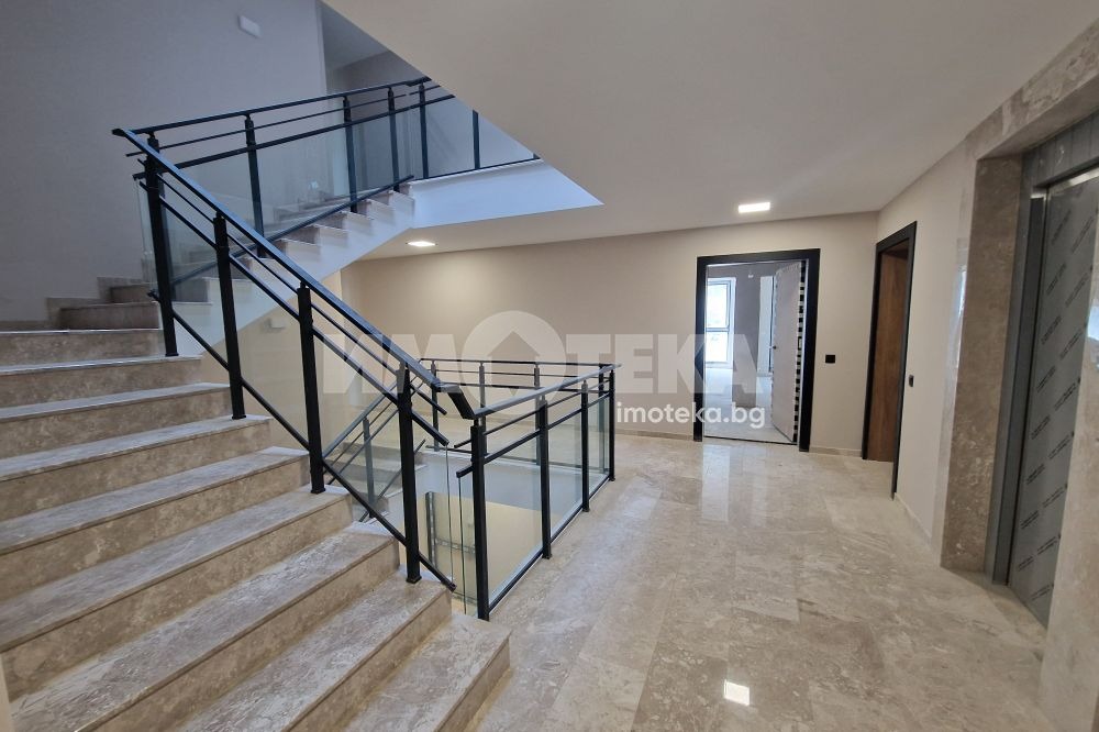 Продава 2-СТАЕН, гр. София, Малинова долина, снимка 2 - Апартаменти - 56428273