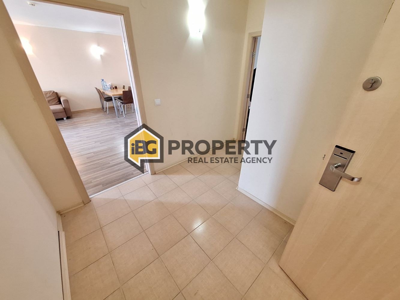 Продава 3-СТАЕН, гр. Обзор, област Бургас, снимка 2 - Апартаменти - 52722765