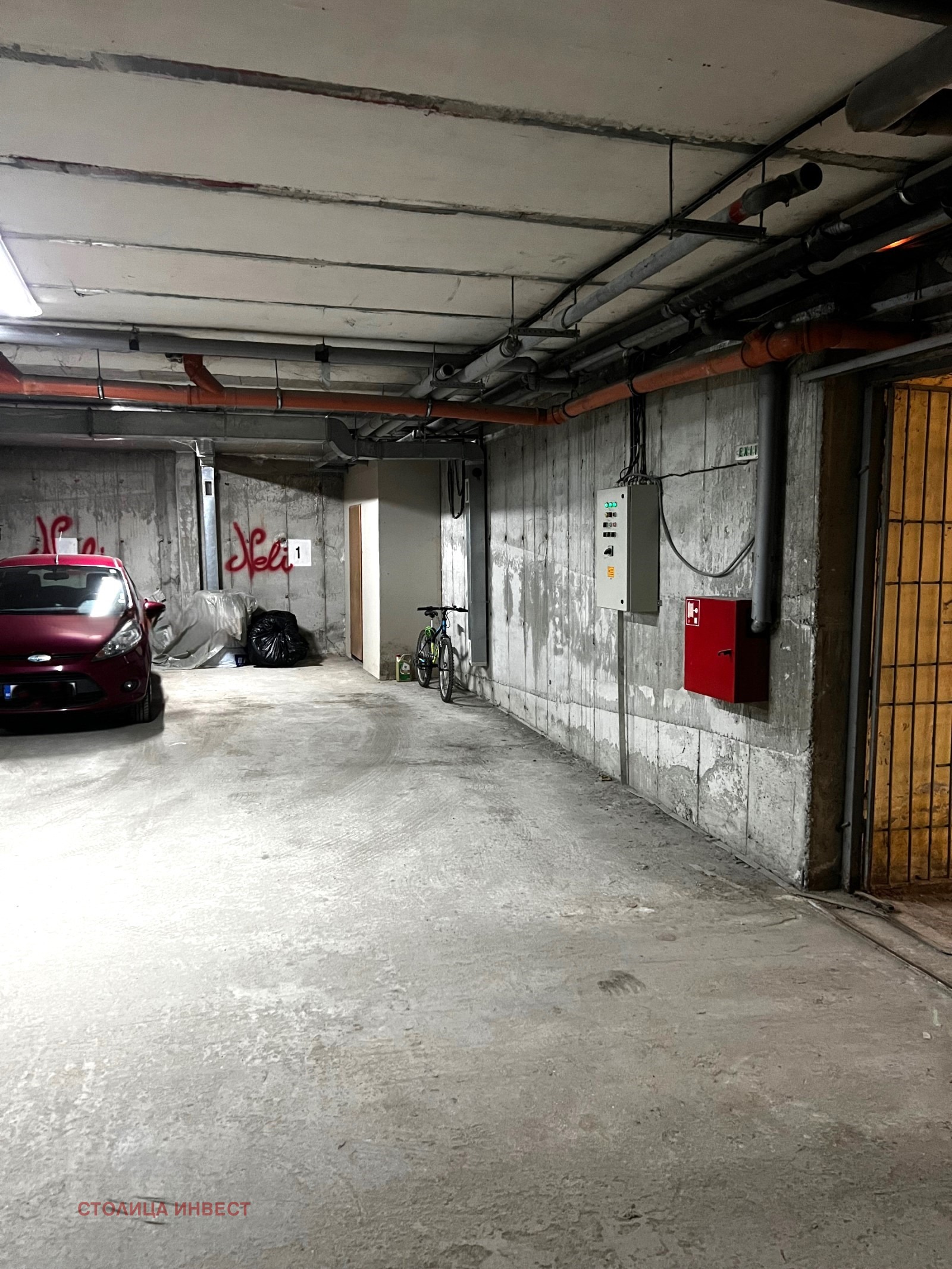 Продава ГАРАЖ, ПАРКОМЯСТО, гр. Русе, Централен южен район, снимка 11 - Гаражи и паркоместа - 54590874
