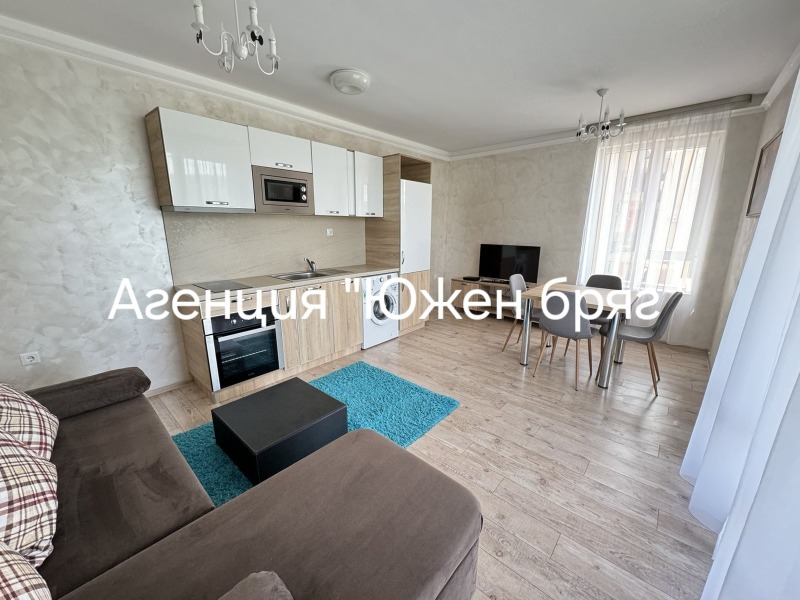 Продава  3-стаен град Шумен , Пазара , 88 кв.м | 12645665