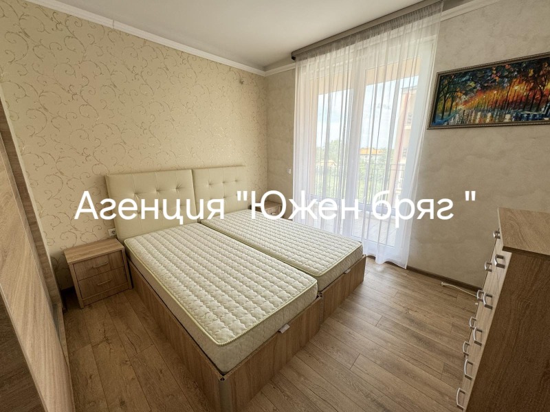 Продава 3-СТАЕН, гр. Шумен, Пазара, снимка 3 - Aпартаменти - 49527747