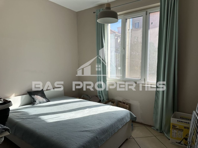 Продава 4-СТАЕН, гр. София, Център, снимка 7 - Апартаменти - 53531082