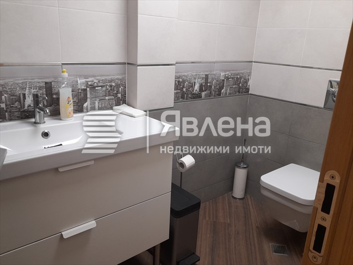 Na sprzedaż  Biuro Plowdiw , Christo Smirnenski , 220 mkw | 94188489 - obraz [5]