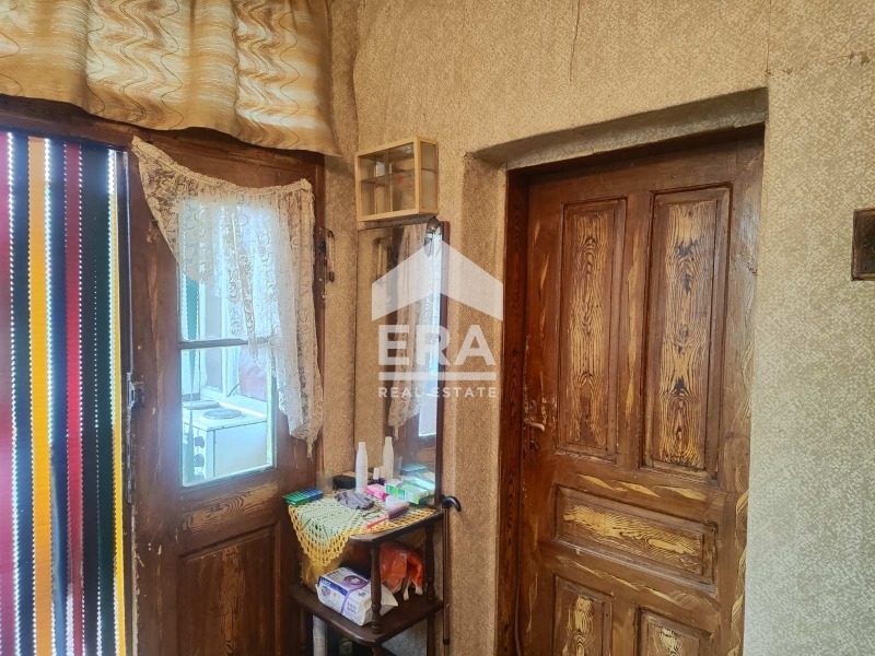 Продава КЪЩА, гр. Ямбол, Център, снимка 7 - Къщи - 53399632