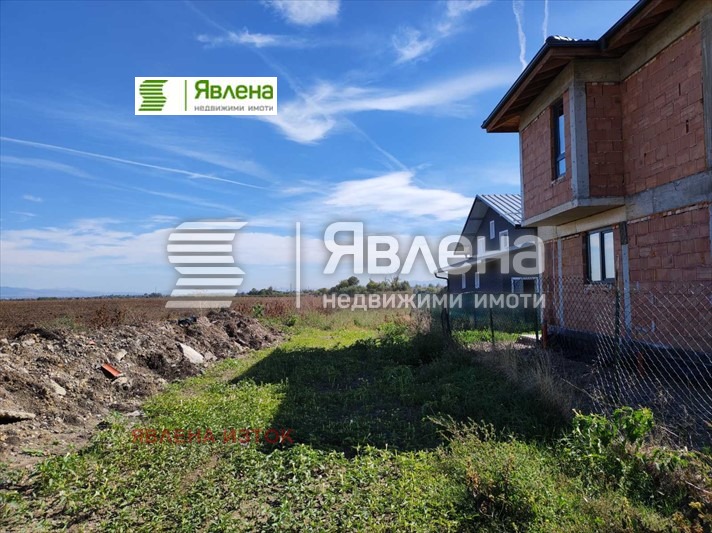 На продаж  Сюжет область София , Божурище , 938 кв.м | 40276475