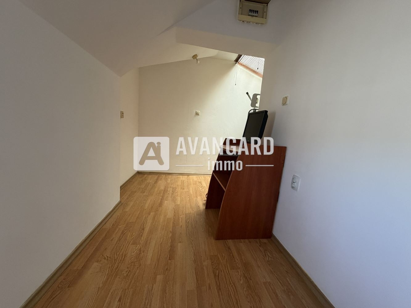 Продава 3-СТАЕН, гр. Варна, Колхозен пазар, снимка 5 - Апартаменти - 55636896