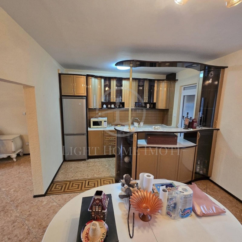 Продава 3-СТАЕН, гр. Пловдив, Кючук Париж, снимка 3 - Апартаменти - 53523630