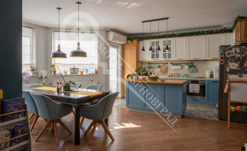 Продава  Многостаен, град Велико Търново, Бузлуджа •  215 000 EUR • ID 20581947 — holmes.bg - [1] 