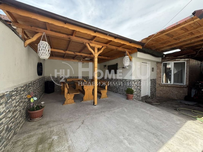 Продава  Етаж от къща, град Пазарджик, Запад • 64 000 EUR • ID 73608908 — holmes.bg - [1] 