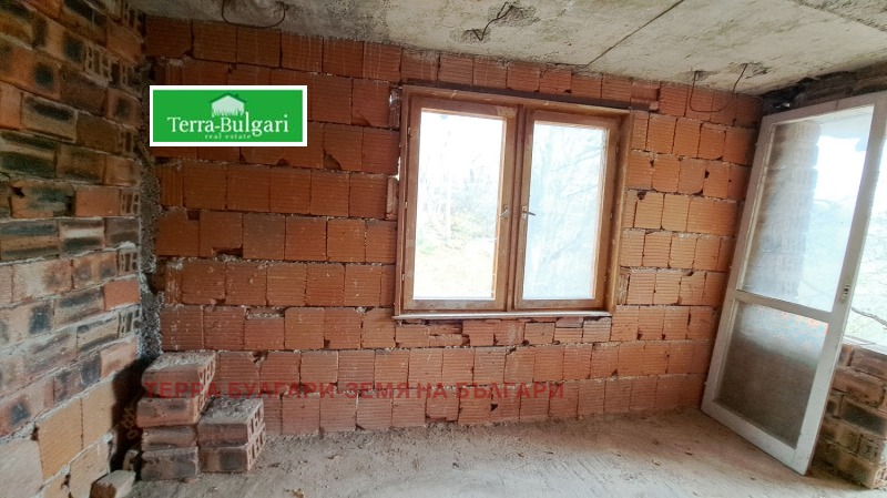 Продава КЪЩА, с. Ръжавец, област Перник, снимка 8 - Къщи - 47816991