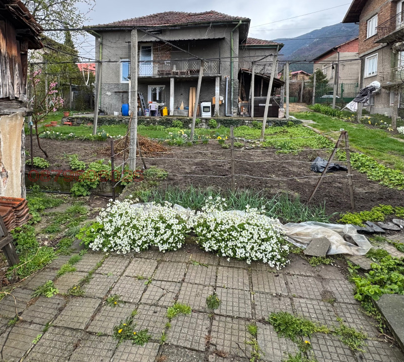 Продава КЪЩА, гр. Сапарева баня, област Кюстендил, снимка 2 - Къщи - 53441894