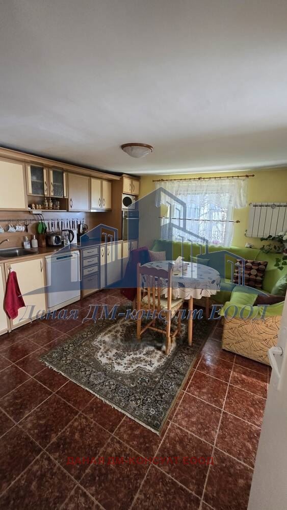 Продава КЪЩА, гр. Шумен, Дивдядово, снимка 10 - Къщи - 56715965