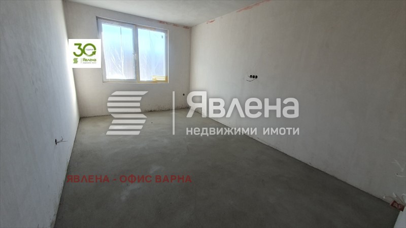 Продава 3-СТАЕН, гр. Варна, Център, снимка 2 - Aпартаменти - 47467399