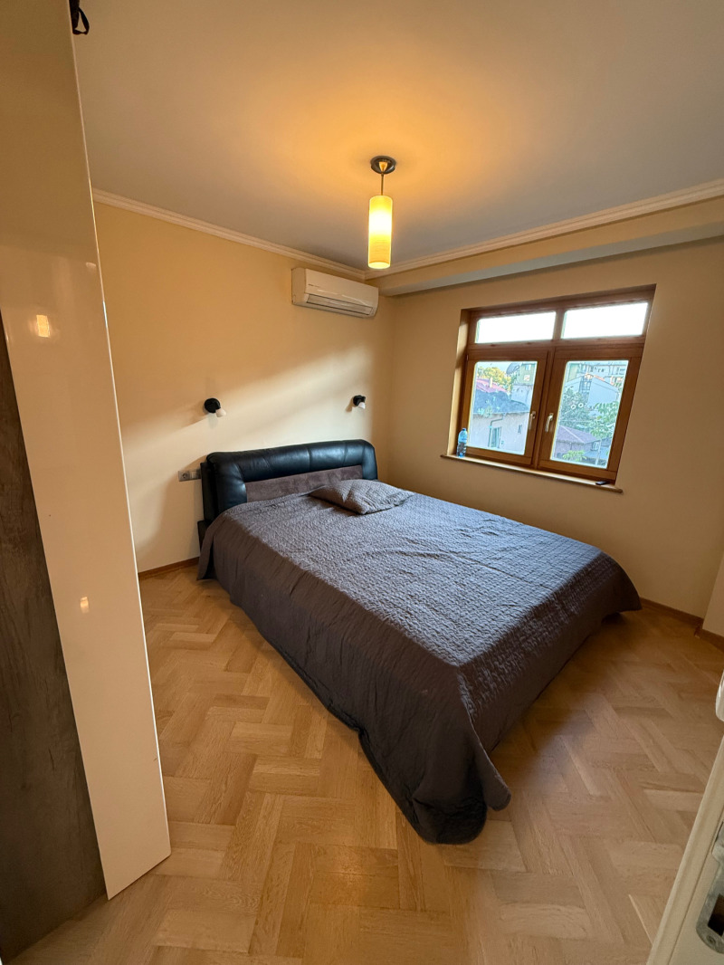 Продава  3-стаен град София , Редута , 98 кв.м | 13520365 - изображение [2]