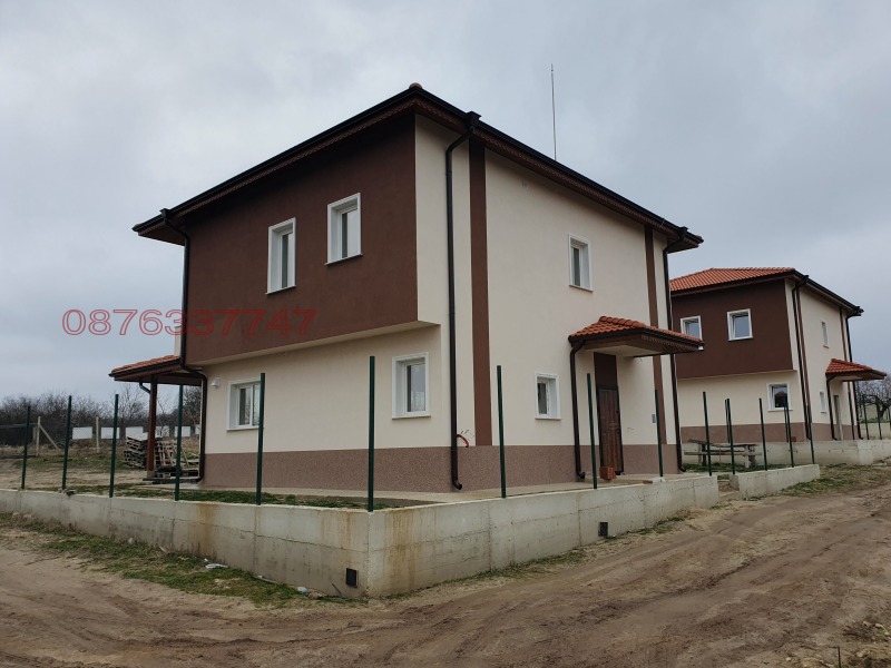 Продава КЪЩА, с. Приселци, област Варна, снимка 4 - Къщи - 53057486