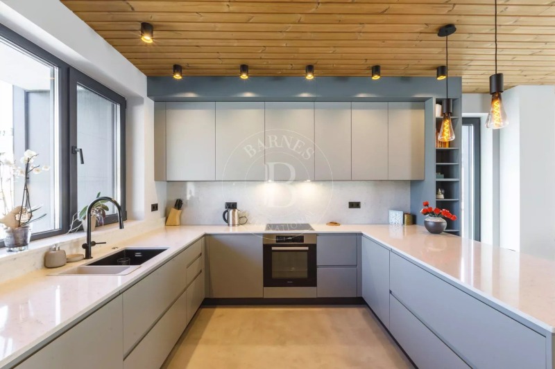 Продава КЪЩА, гр. София, Симеоново, снимка 6 - Къщи - 52304675