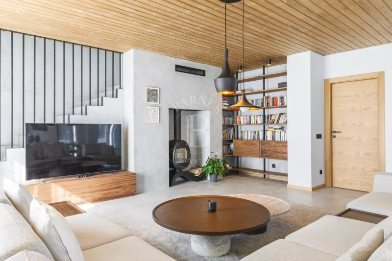 Продава КЪЩА, гр. София, Симеоново, снимка 15 - Къщи - 52304675