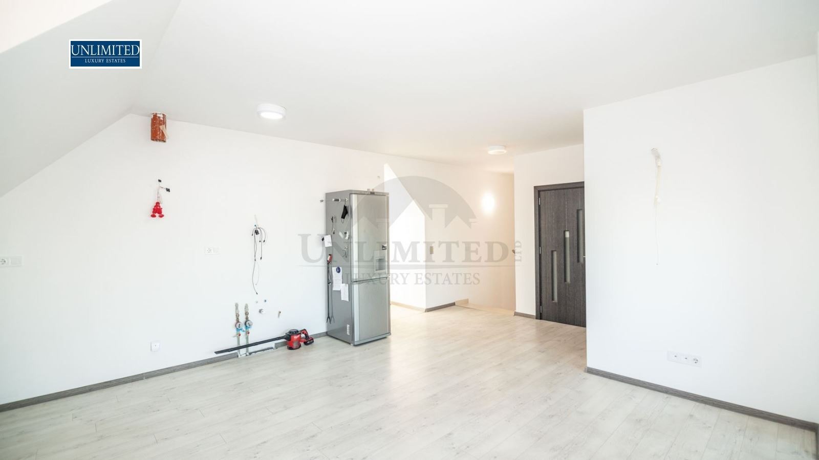 Продава 2-СТАЕН, гр. София, Изток, снимка 3 - Апартаменти - 54584074