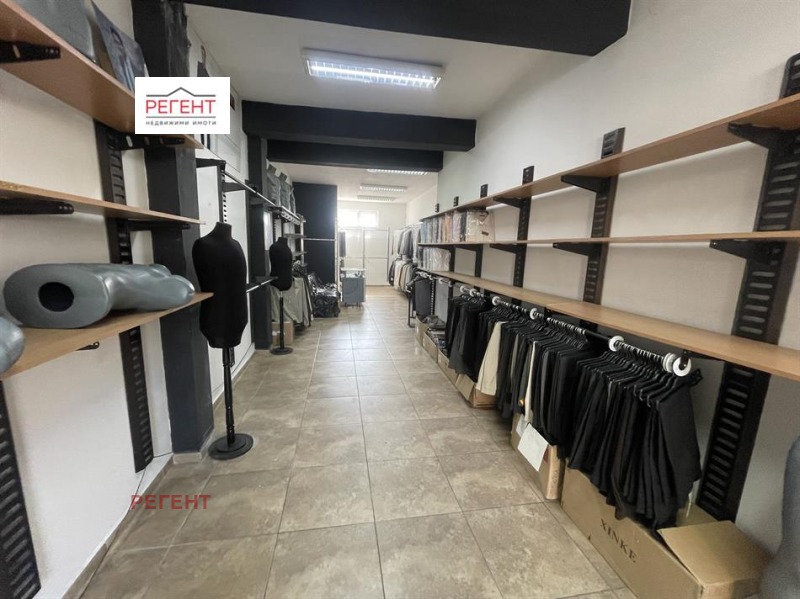 Продава МАГАЗИН в град Габрово, Център - 56 кв.м / 75 000 € » 146 687.25 лв., РЕГЕНТ