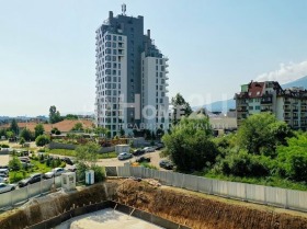 2-стаен град София, Овча купел 13