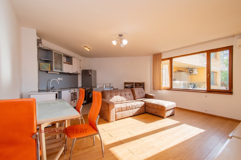 Продава 2-СТАЕН, град София, Хаджи Димитър • 205000 € / 400945.15 лв. • 67426060 1