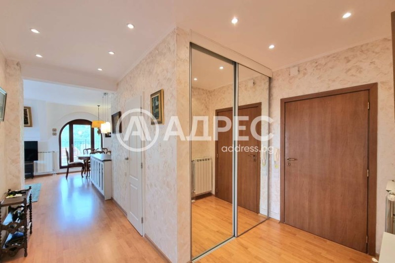 In vendita  2 camere da letto Sofia , m-t Kambanite , 137 mq | 25090563 - Immagine [9]