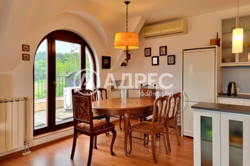 In vendita  2 camere da letto Sofia , m-t Kambanite , 137 mq | 25090563 - Immagine [2]