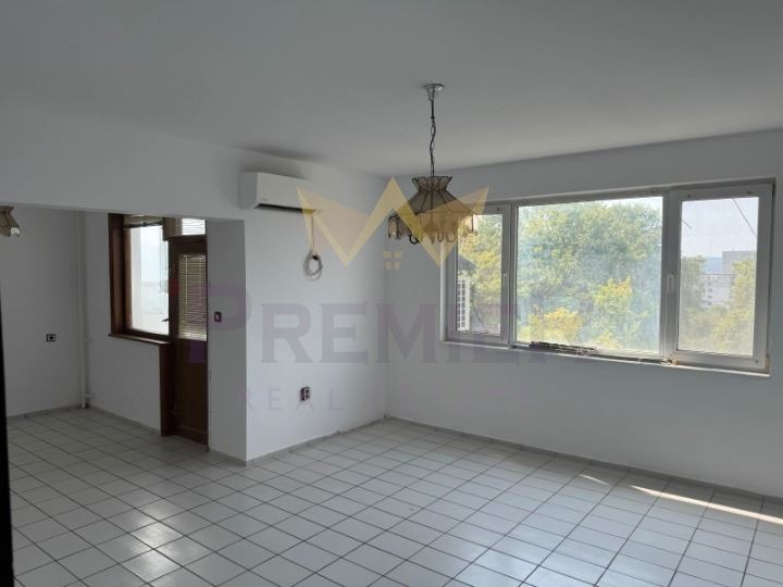 En venta  2 dormitorios Varna , Mladost 1 , 109 metros cuadrados | 46304863 - imagen [2]
