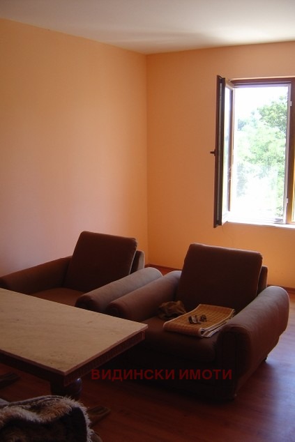 Продава КЪЩА, с. Капитановци, област Видин, снимка 4 - Къщи - 55949270
