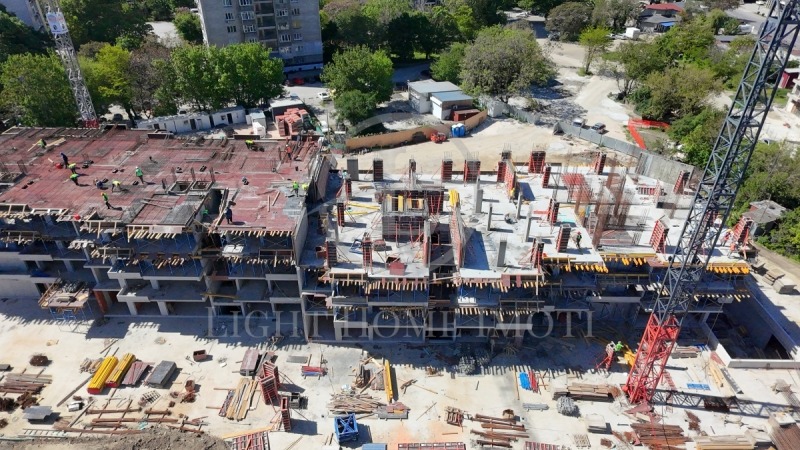 На продаж  1 спальня Пловдив , Гагарин , 78 кв.м | 92380107 - зображення [2]